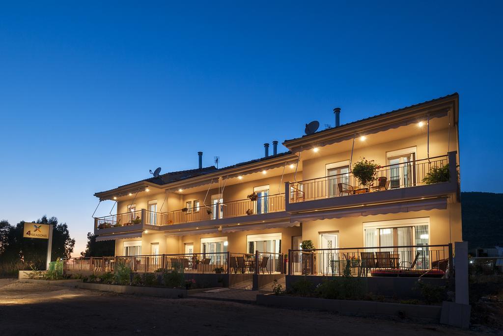 4 Seasons Villas Plataria Room photo