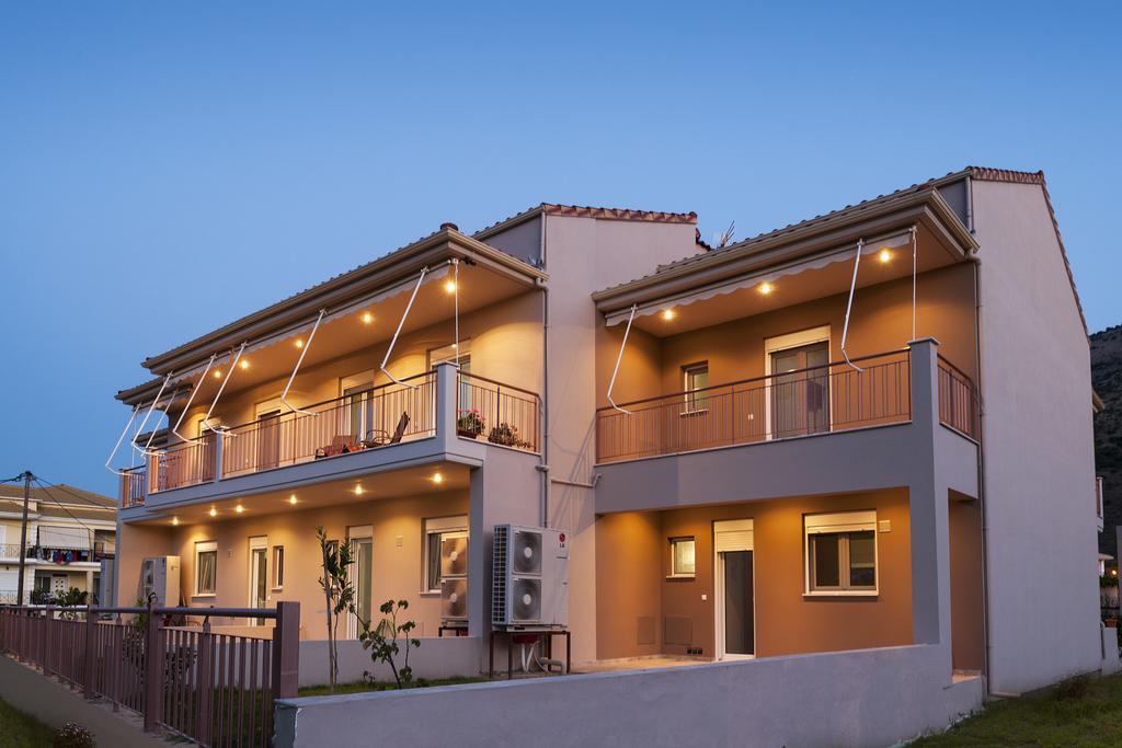 4 Seasons Villas Plataria Room photo